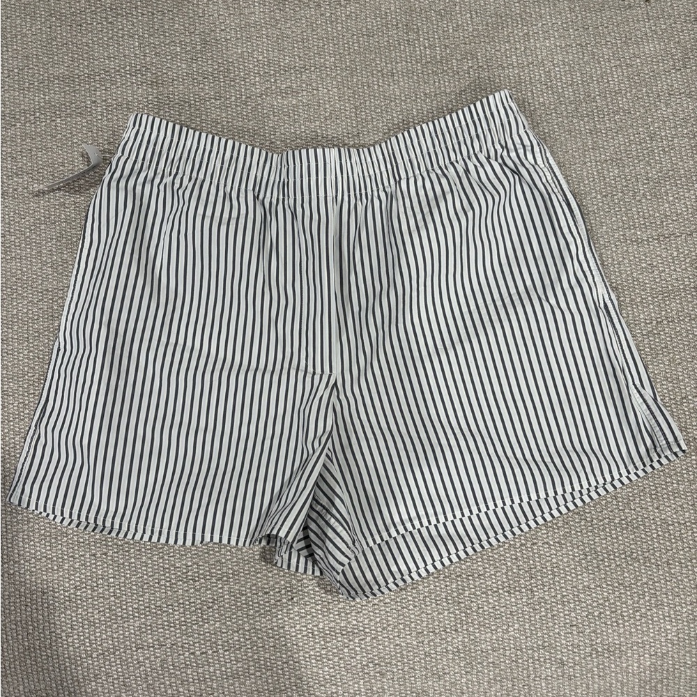 Babaton Striped Boxer Shorts 3”